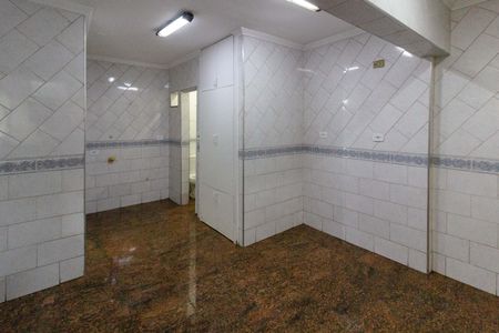 Casa para alugar com 188m², 4 quartos e 2 vagasCozinha