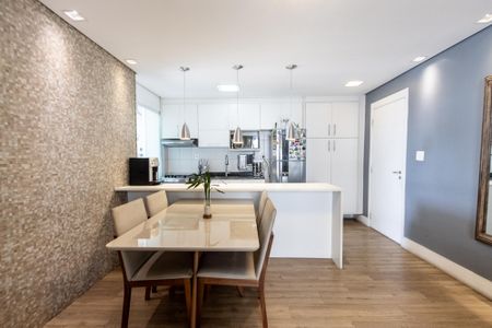 Apartamento à venda com 75m², 3 quartos e 1 vagaSala