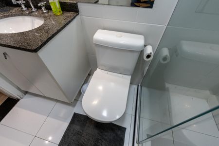 Apartamento à venda com 75m², 3 quartos e 1 vagaBanheiro do Corredor