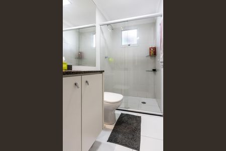 Apartamento à venda com 75m², 3 quartos e 1 vagaBanheiro do Corredor