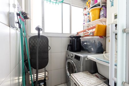 Apartamento à venda com 75m², 3 quartos e 1 vagaÁrea de Serviço