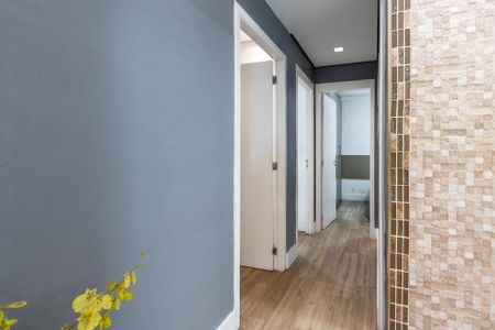 Apartamento à venda com 75m², 3 quartos e 1 vagaCorredor