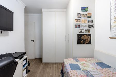 Apartamento à venda com 75m², 3 quartos e 1 vagaQuarto 2