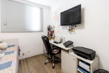 Apartamento à venda com 75m², 3 quartos e 1 vagaQuarto 2