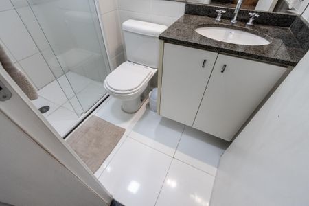 Apartamento à venda com 75m², 3 quartos e 1 vagaQuarto 1 - Banheiro da Suite