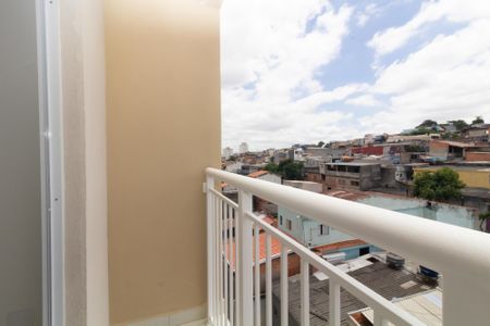 Sacada de apartamento para alugar com 2 quartos, 34m² em Vila Carmosina, São Paulo