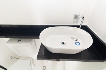 Apartamento para alugar com 34m², 2 quartos e sem vaga Apartamento para alugar com 34m², 2 quartos e sem vagaBanheiro