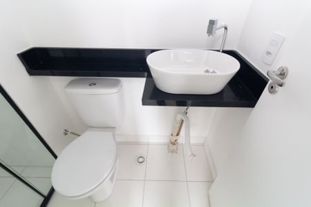 Apartamento para alugar com 34m², 2 quartos e sem vaga Apartamento para alugar com 34m², 2 quartos e sem vagaBanheiro