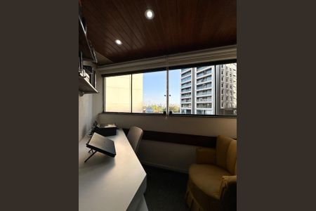 Apartamento à venda com 3 quartos, 158m² em Pinheiros, São Paulo