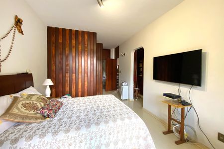 Casa à venda com 500m², 5 quartos e 4 vagasSuite 3