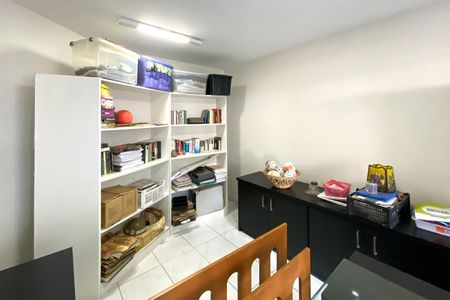 Casa à venda com 500m², 5 quartos e 4 vagasescritório