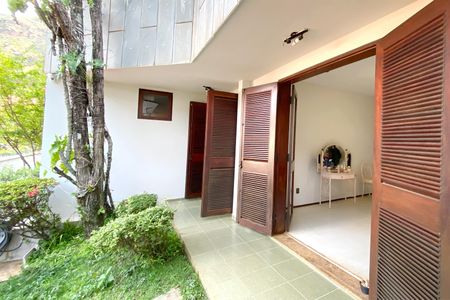 Casa à venda com 500m², 5 quartos e 4 vagasVaranda Suite