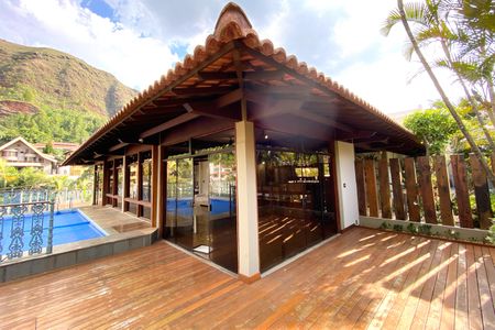 Casa à venda com 500m², 5 quartos e 4 vagasVaranda