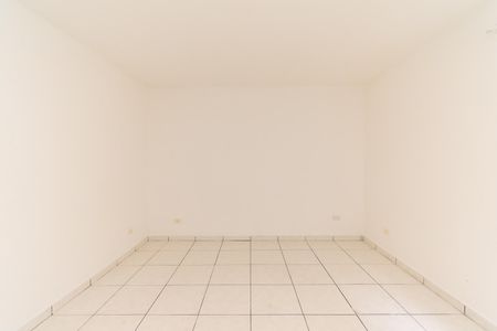 Casa para alugar com 28m², 1 quarto e sem vaga Casa para alugar com 28m², 1 quarto e sem vagaSala/ Quarto