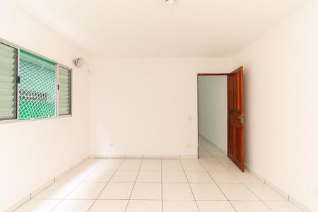Sala/ Quarto de casa para alugar com 1 quarto, 28m² em Vila California, São Paulo