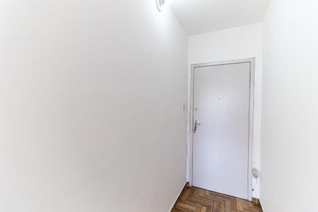 Corredor de Entrada de apartamento para alugar com 1 quarto, 70m² em Vila Buarque, São Paulo