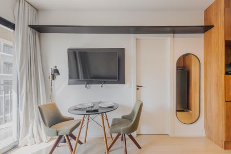 Sala de kitnet/studio para alugar com 1 quarto, 30m² em Sumaré, São Paulo