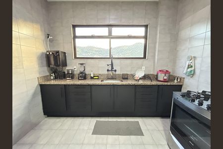 Apartamento à venda com 131m², 3 quartos e 2 vagasCozinha