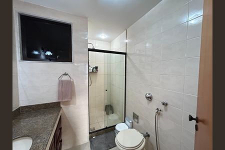 Apartamento à venda com 131m², 3 quartos e 2 vagasBanheiro da Suíte