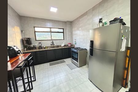 Apartamento à venda com 131m², 3 quartos e 2 vagasCozinha