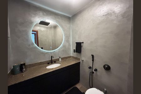 Apartamento à venda com 131m², 3 quartos e 2 vagasBanheiro Social