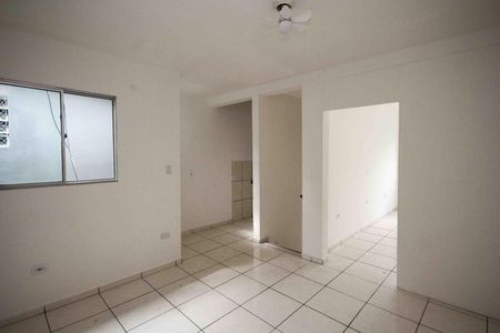 Sala de casa para alugar com 3 quartos, 46m² em Vila California, São Paulo