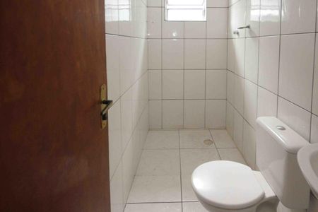 Casa para alugar com 46m², 3 quartos e sem vagaBanheiro