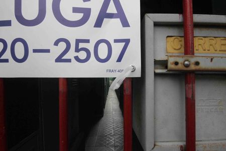 Casa para alugar com 46m², 3 quartos e sem vagaPlaca