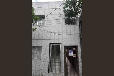 Casa para alugar com 46m², 3 quartos e sem vagaFachada