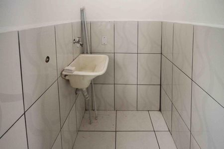 Casa para alugar com 46m², 3 quartos e sem vagaÁrea de Serviço