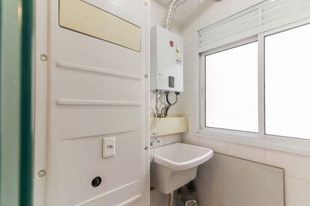 Apartamento para alugar com 77m², 2 quartos e 2 vagasCozinha e Área de Serviço