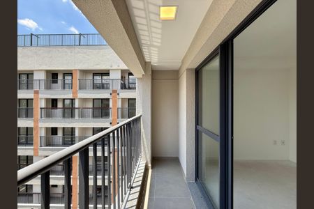 Sacada de kitnet/studio à venda com 0 quarto, 24m² em Vila Cordeiro, São Paulo