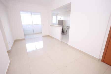 Sala de apartamento para alugar com 2 quartos, 73m² em Setor Faicalville, Goiânia