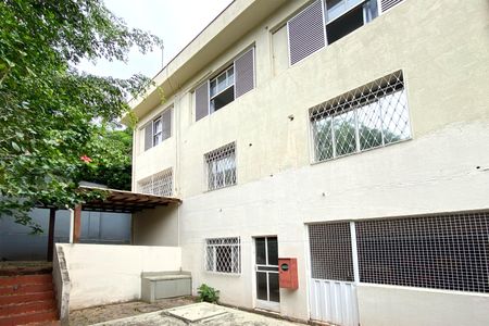 Casa à venda com 368m², 6 quartos e 4 vagasQuintal