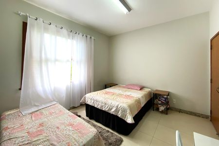 Casa à venda com 368m², 6 quartos e 4 vagasSuite 1