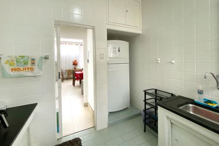 Casa à venda com 368m², 6 quartos e 4 vagasCozinha