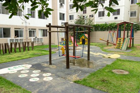 Apartamento para alugar com 50m², 2 quartos e 1 vagaÁrea comum - Playground