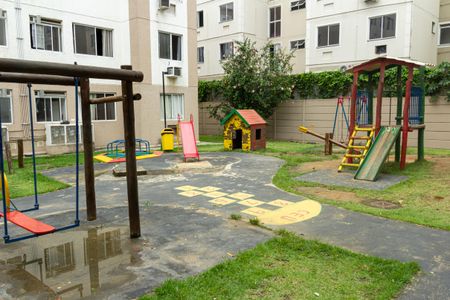 Apartamento para alugar com 50m², 2 quartos e 1 vagaÁrea comum - Playground