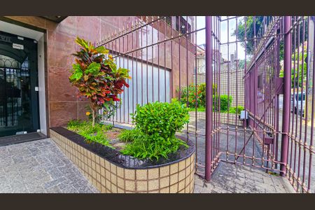 Apartamento à venda com 92m², 2 quartos e 1 vaga Apartamento à venda com 92m², 2 quartos e 1 vagaHall de entrada