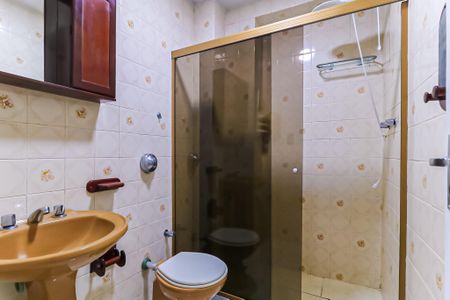 Apartamento à venda com 92m², 2 quartos e 1 vaga Apartamento à venda com 92m², 2 quartos e 1 vagaBanheiro