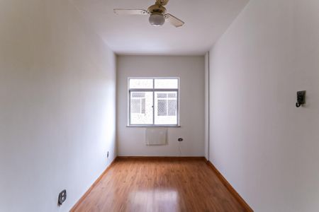Apartamento à venda com 92m², 2 quartos e 1 vaga Apartamento à venda com 92m², 2 quartos e 1 vagaQuarto
