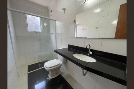 Casa para alugar com 295m², 4 quartos e 2 vagasBanheiro 1