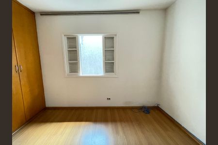Casa para alugar com 295m², 4 quartos e 2 vagasQuarto 2