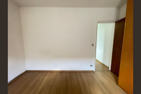 Casa para alugar com 295m², 4 quartos e 2 vagasQuarto 2