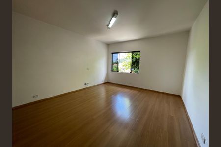 Casa para alugar com 295m², 4 quartos e 2 vagasQuarto 1