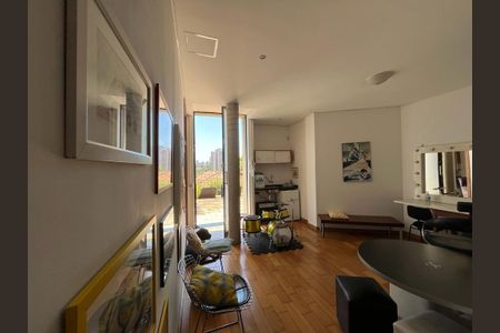 Casa à venda com 3 quartos, 190m² em Vila Ipojuca, São Paulo