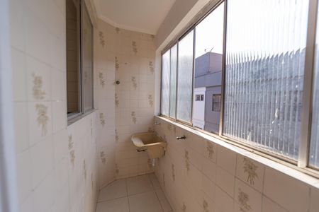 Apartamento para alugar com 55m², 2 quartos e 1 vagaÁrea de Serviço