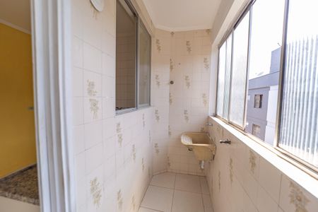 Apartamento para alugar com 55m², 2 quartos e 1 vagaÁrea de Serviço