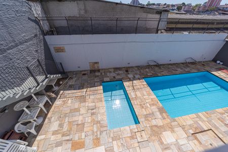 Apartamento para alugar com 55m², 2 quartos e 1 vagaÁrea comum - Piscina