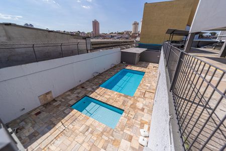 Apartamento para alugar com 55m², 2 quartos e 1 vagaÁrea comum - Piscina